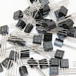 MPSA42 50pcs NPN TO-92 Transistors by PMMCON 500mA 300V-0