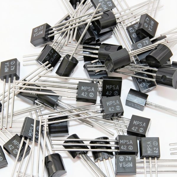 MPSA42 50pcs NPN TO-92 Transistors by PMMCON 500mA 300V-0